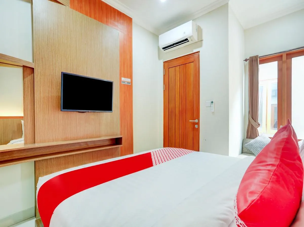 Super Oyo Capital O 90291 Vin Stay Petanu Pesanggaran Indonesia